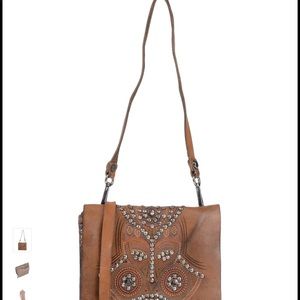 Campomaggi Cognac studded Leather Handbag
